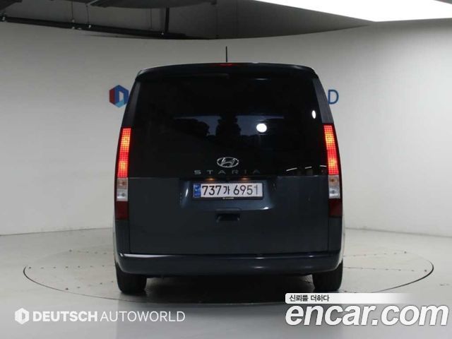 Hyundai Staria из Кореи Encar