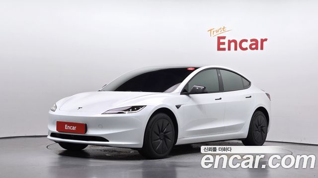 Tesla Model 3 스탠다드 RWD — пробег 6 609 км — фото 1 из 5