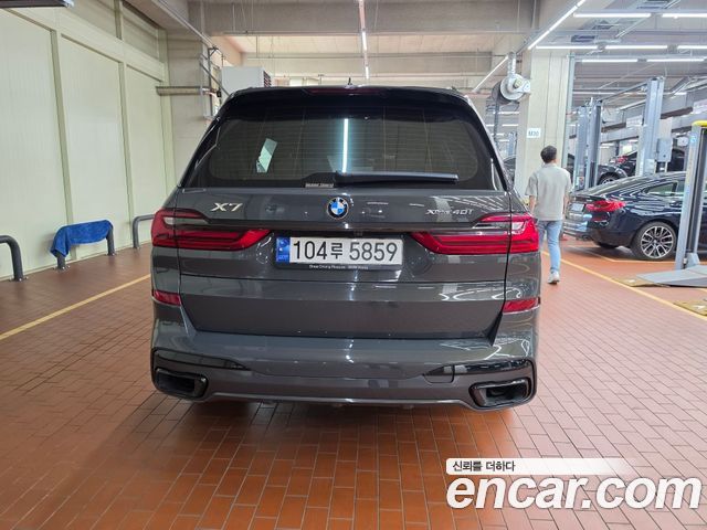 BMW X7 xDrive 40i M Sport Online Exclusive Edition 6 Seater — пробег 83 128 км — фото 4 из 5