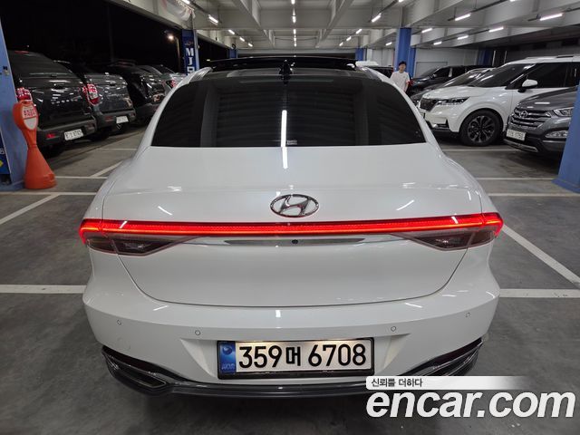 Hyundai Grandeur 3.0 LPi Rent Car Premium — пробег 117 861 км — фото 4 из 5