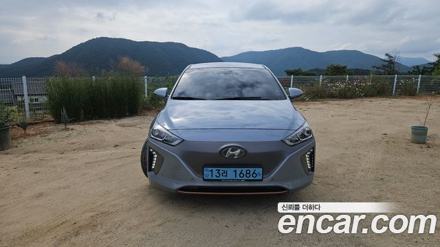 Hyundai Ioniq Q — пробег 61 911 км — фото 2 из 5