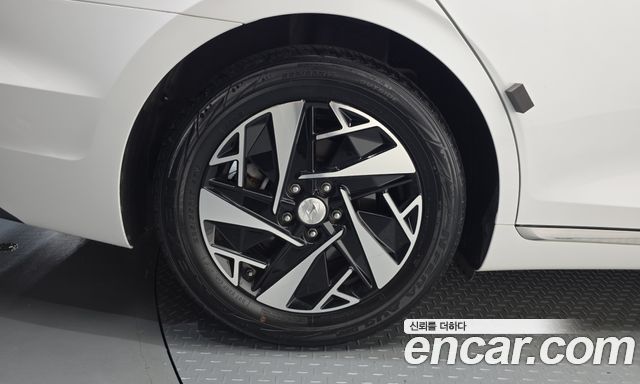 Hyundai Grandeur Exclusive — пробег 43 918 км — фото 5 из 5
