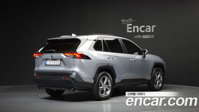 Toyota RAV4 2.5 2WD Hybrid — пробег 94 483 км — фото 2 из 5