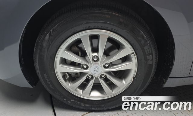 Hyundai AVANTE 1.6 LPi Smart(Rental) — пробег 79 890 км — фото 5 из 5