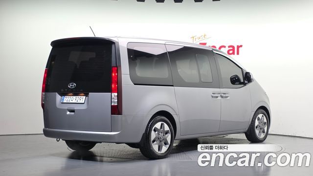 Hyundai Staria из Кореи Encar