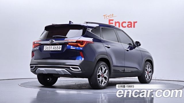 Kia Seltos из Кореи Encar