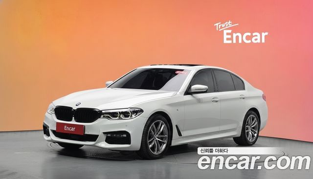 BMW 5-Series 520d M Sport Package Plus — пробег 91 281 км — фото 1 из 5