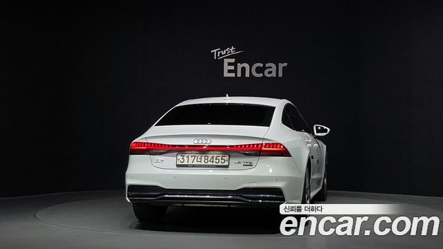 Audi A7 55 TFSI Quattro Premium — пробег 65 071 км — фото 4 из 5