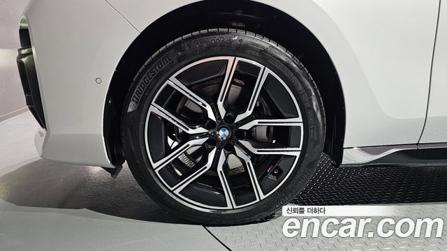 BMW 7-Series из Кореи Encar
