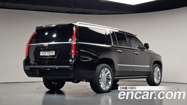 Cadillac Escalade 6.2 ESV 4th — пробег 73 990 км — фото 2 из 5