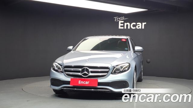 Mercedes-Benz E-Class из Кореи Encar