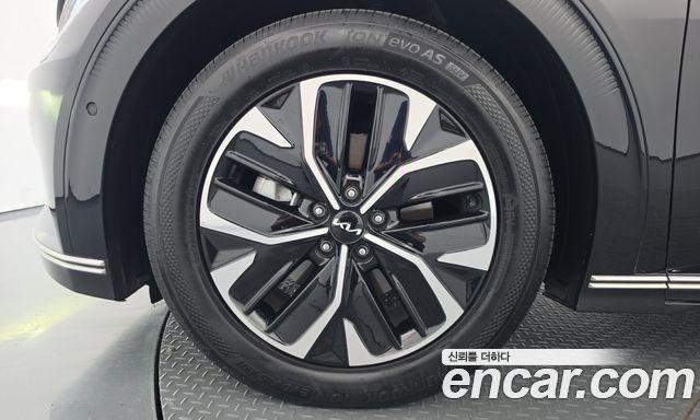 Kia EV6 из Кореи Encar