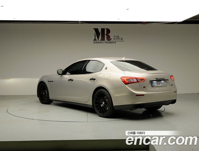 Maserati Ghibli из Кореи Encar