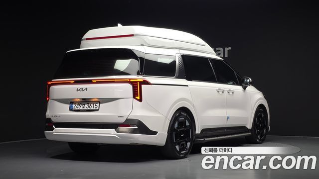 Kia Carnival HEV 9-Seater Hi-Limousine (Special vehicle) — пробег 27 185 км — фото 2 из 5