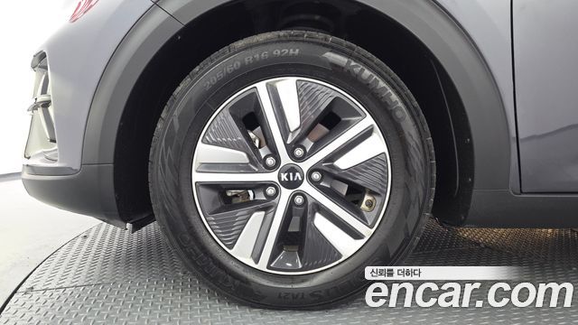 Kia Niro 1.6 HEV Noblesse Special — пробег 90 047 км — фото 5 из 5