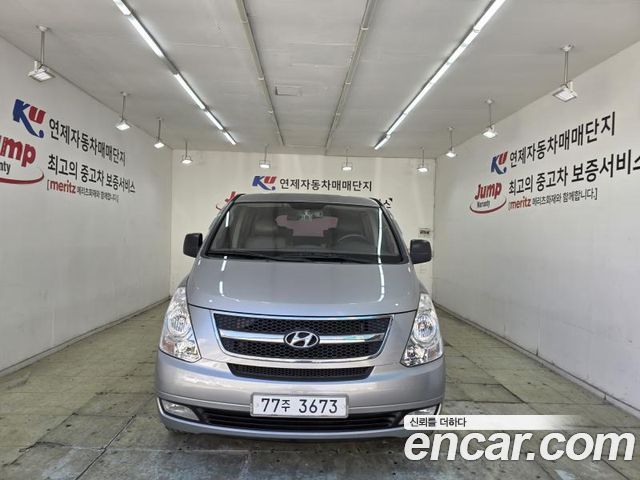 Hyundai Starex 11-Seater Wagon HVX VIP PACK — пробег 161 438 км — фото 3 из 5