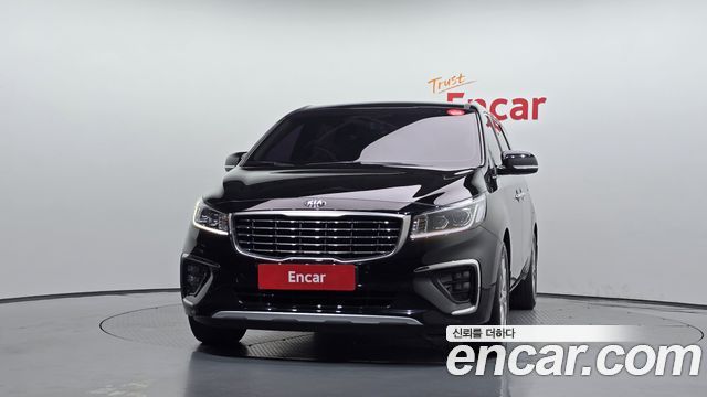 Kia Carnival из Кореи Encar