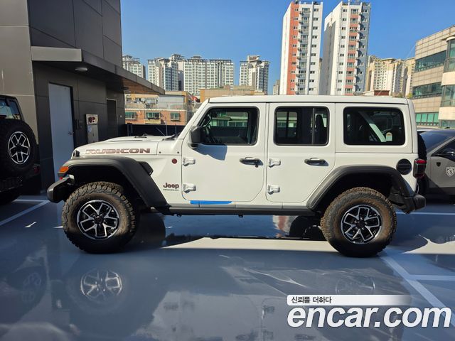 Jeep Wrangler 2.0 Rubicon Power Top 4Door — пробег 20 км — фото 2 из 5