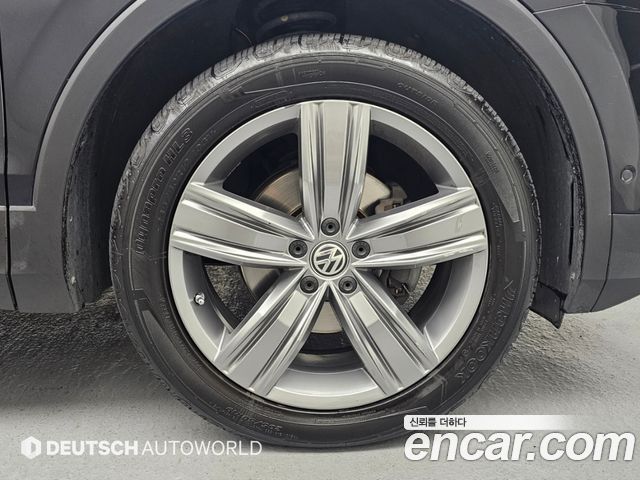Volkswagen Tiguan 2.0 TDI 4Motion Prestige — пробег 176 500 км — фото 5 из 5