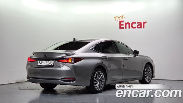 Lexus ES из Кореи Encar