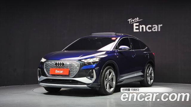 Audi Q4 e-tron 45 Premium Sportback — пробег 2 940 км — фото 1 из 5