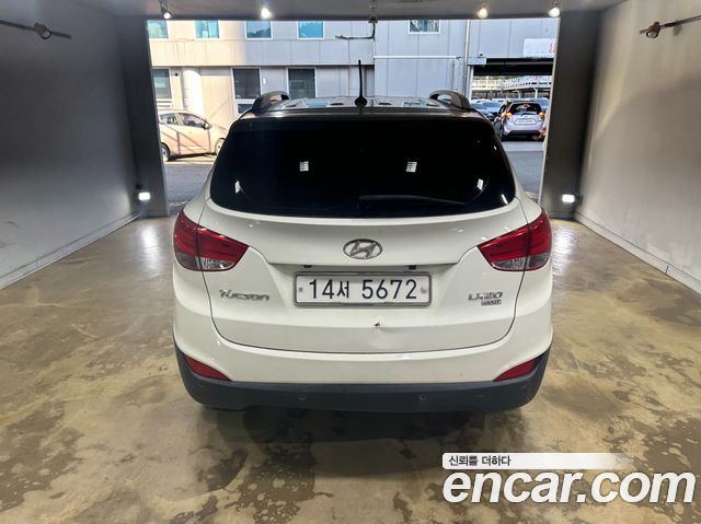 Hyundai Tucson Diesel 2WD LX20 Premier — пробег 234 809 км — фото 5 из 5