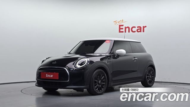 Mini Cooper Classic Third Generation — пробег 37 748 км — фото 1 из 5