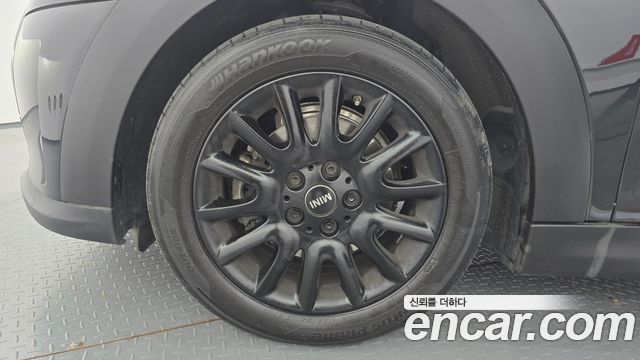 Mini Cooper Classic Third Generation — пробег 37 748 км — фото 5 из 5