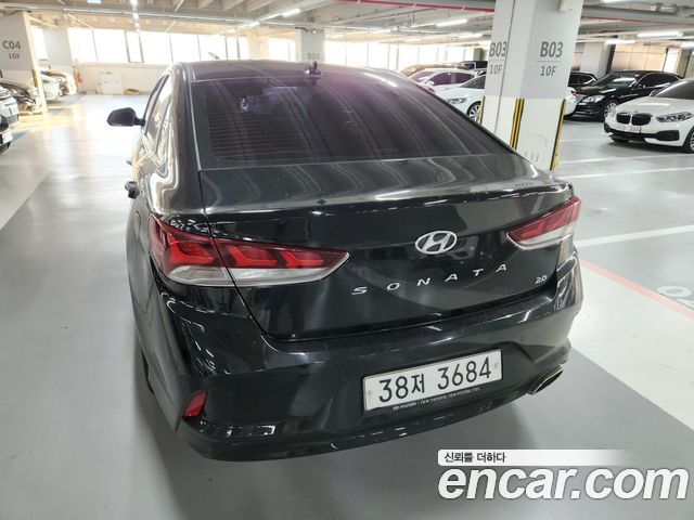 Hyundai Sonata 2.0 Smart — пробег 108 000 км — фото 4 из 5
