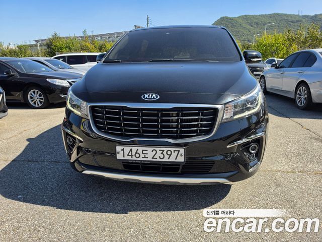 Kia Carnival 9-Seater Prstige — пробег 113 916 км — фото 1 из 5