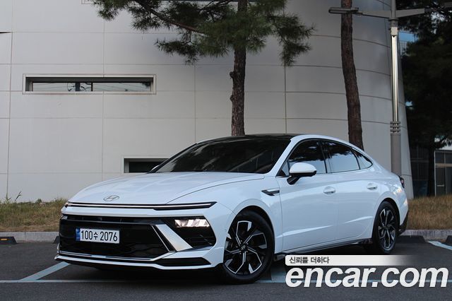 Hyundai Sonata 2.0 Exclusive — пробег 28 219 км — фото 1 из 5