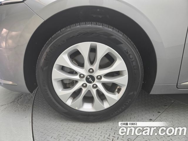 Kia K8 из Кореи Encar