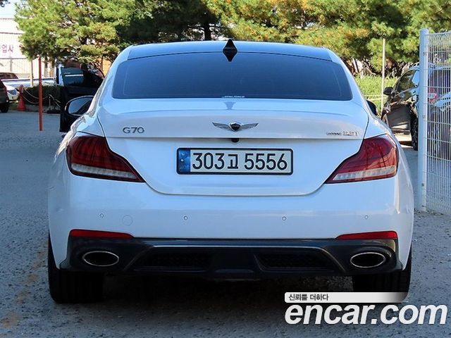 Genesis G70 3.3T Sport AWD Prestige — пробег 79 212 км — фото 4 из 5