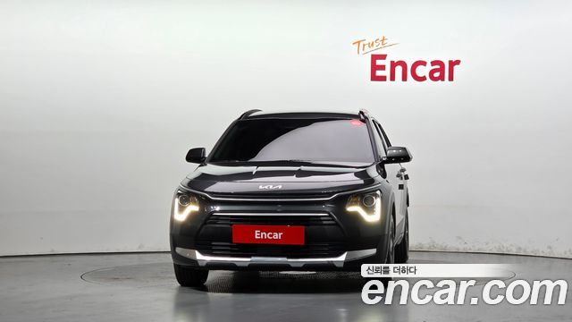 Kia Niro Prestige — пробег 34 382 км — фото 3 из 5