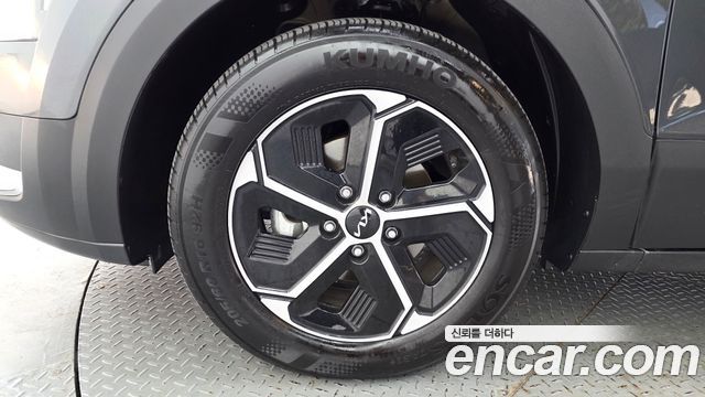 Kia Niro Prestige — пробег 34 382 км — фото 5 из 5