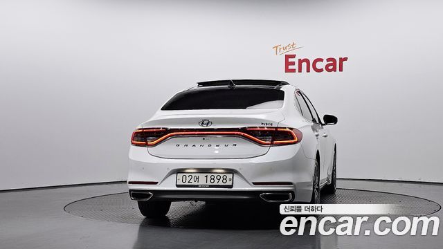 Hyundai Grandeur из Кореи Encar