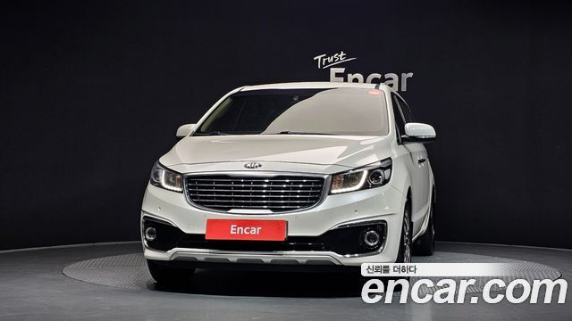 Kia Carnival из Кореи Encar