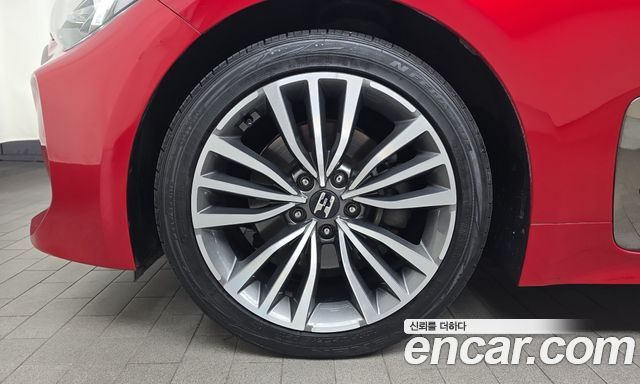Kia Stinger из Кореи Encar