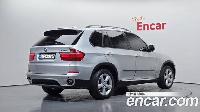 BMW X5 xDrive 30si — пробег 263 128 км — фото 2 из 5