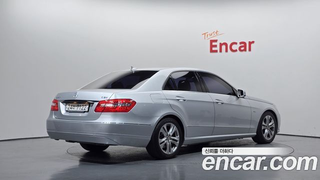 Mercedes-Benz E-Class E220 CDI Avantgarde — пробег 243 320 км — фото 2 из 5