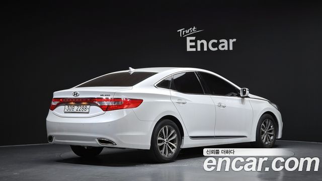Hyundai Grandeur HG240 Luxury — пробег 129 871 км — фото 2 из 5