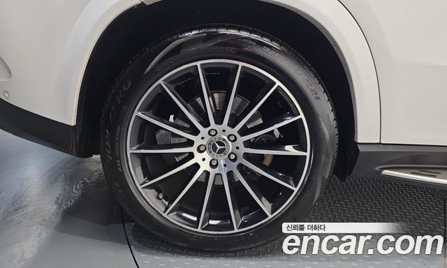 Mercedes-Benz GLE-Class GLE400d 4MATIC Coupe — пробег 68 674 км — фото 5 из 5