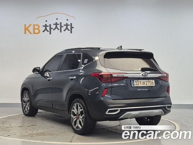 Kia Seltos из Кореи Encar