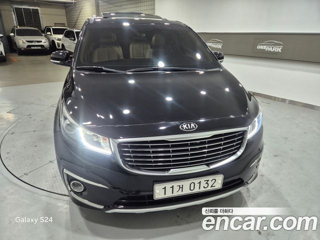Kia Carnival из Кореи Encar