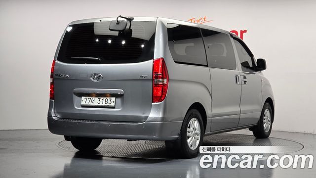 Hyundai Starex 12-Seater Wagon Smart — пробег 114 523 км — фото 2 из 5