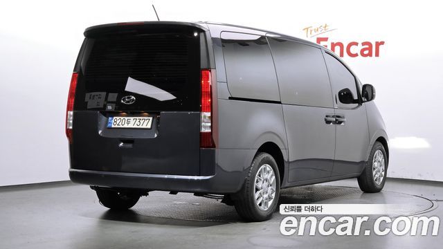 Hyundai Staria из Кореи Encar