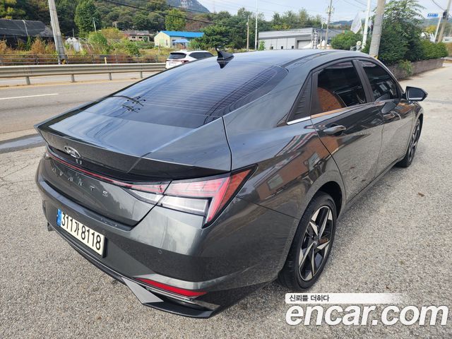 Hyundai AVANTE 1.6 Inspiration — пробег 81 000 км — фото 2 из 5