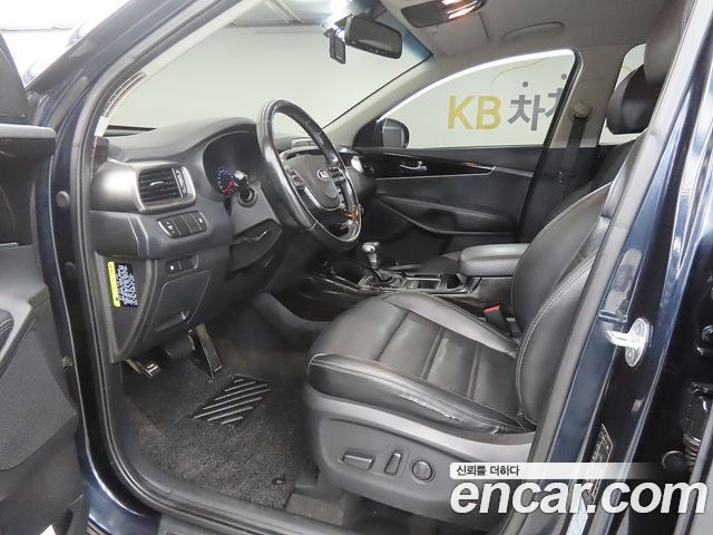 Kia Sorento Diesel 2.0 4WD Prestige — пробег 180 000 км — фото 5 из 5