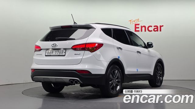 Hyundai Santafe Diesel(e-VGT) 2.0 2WD Exclusive — пробег 92 751 км — фото 2 из 5