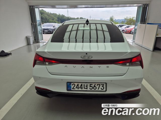 Hyundai AVANTE из Кореи Encar